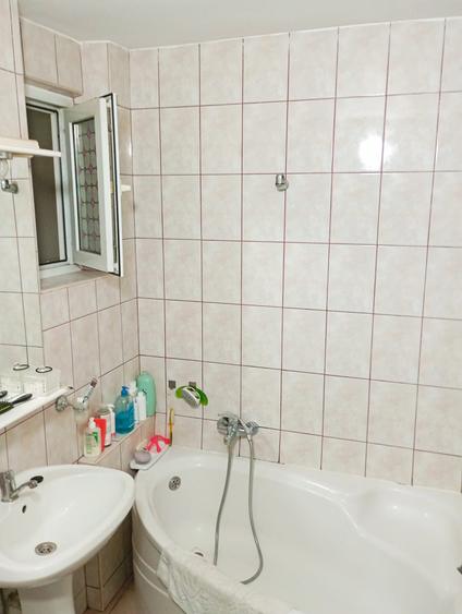 Apartament cu 2 camere, mobilat în Bucur Obor