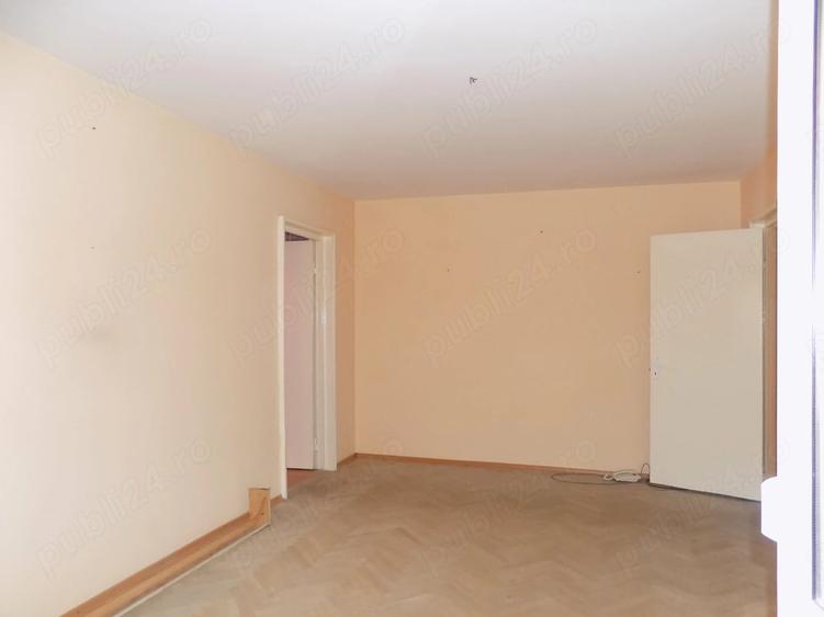 Apartament cu 2 camere semidecomandat în Obor