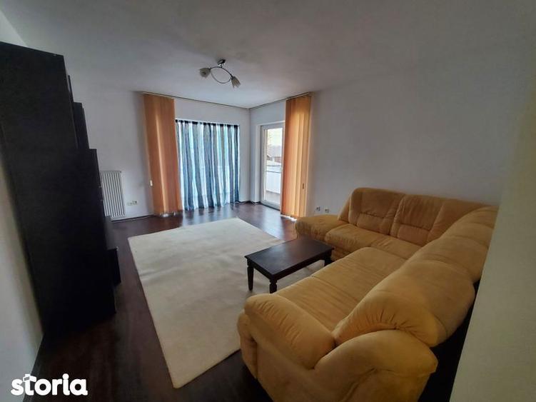 Garsonieră decomandată, mobilată în Florești