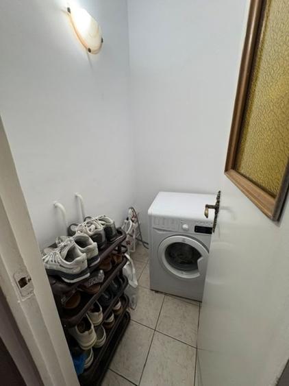 Apartament cu 3 camere decomandat în Dâmbu Pietros