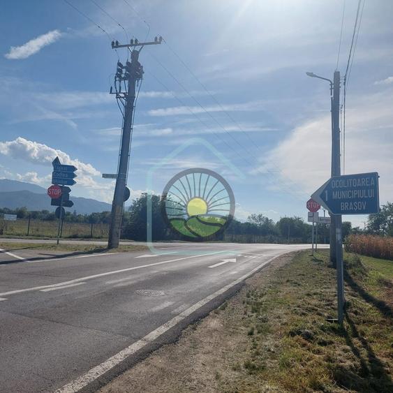 Teren Construcții intravilan de 1098 mp, în Stupini