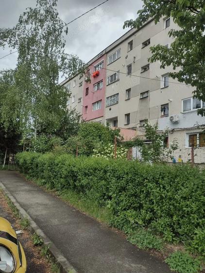 Garsonieră semidecomandată în Vest