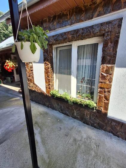 Casă cu Teren 173 Mp în Central