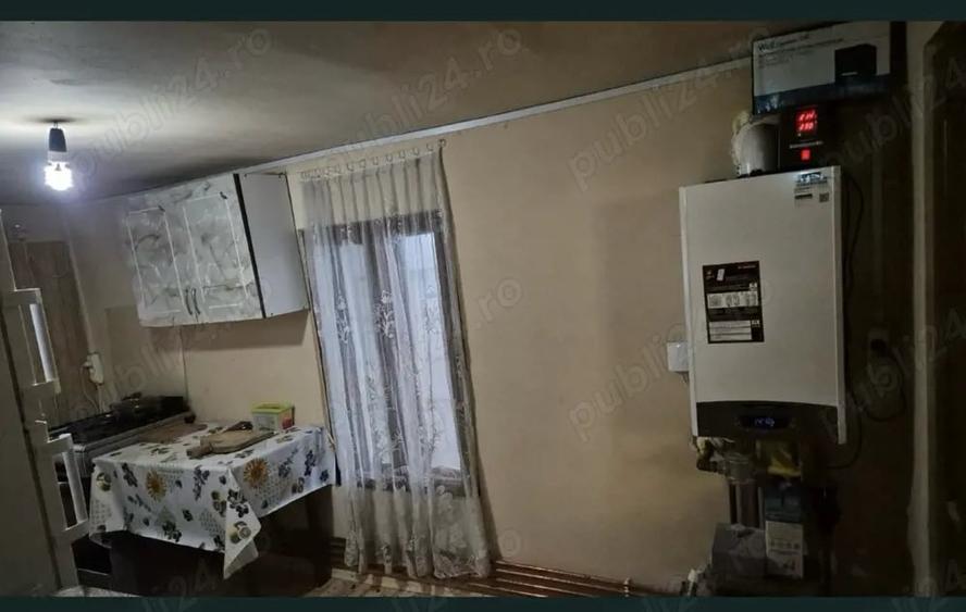 Casă cu 3 camere cu Teren 1100 Mp în Albești-Paleologu