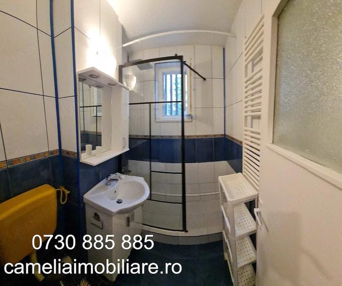 Apartament cu 4 camere semidecomandat în Gorjului