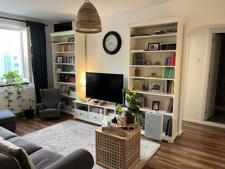 Apartament cu 3 camere în Rahova