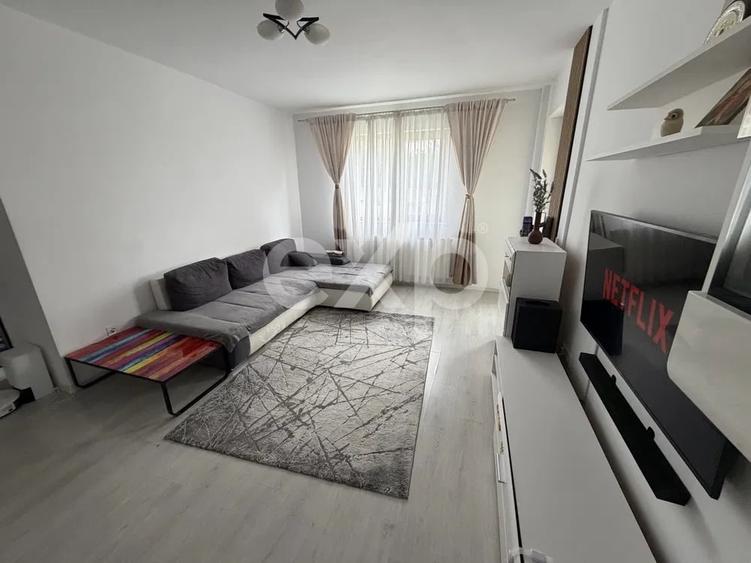 Apartament cu 2 camere decomandat, mobilat în Trivale