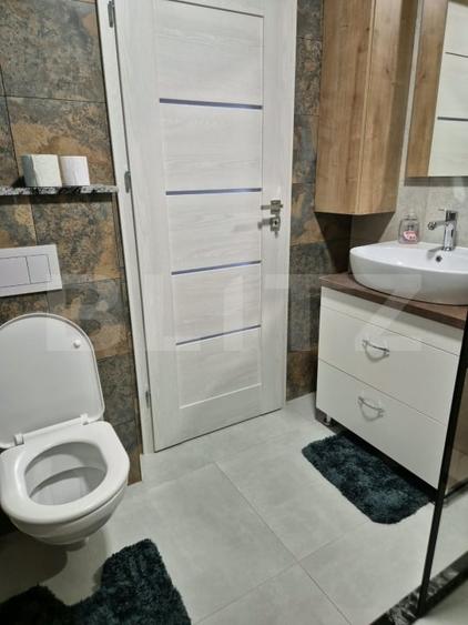 Apartament cu 2 camere decomandat, mobilat în Central
