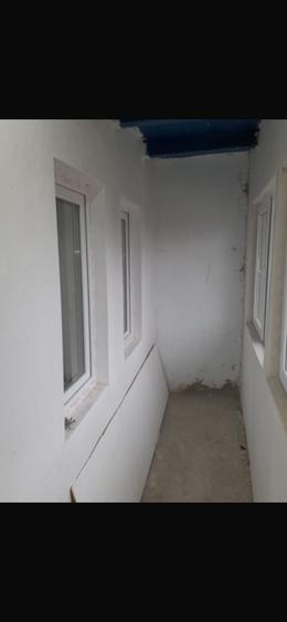 Casă cu 2 camere în Central