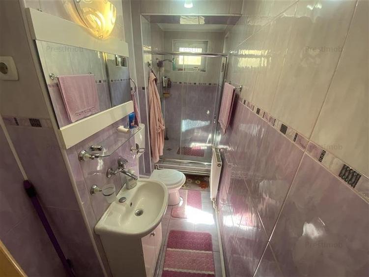 Apartament cu 4 camere decomandat în Ultracentral