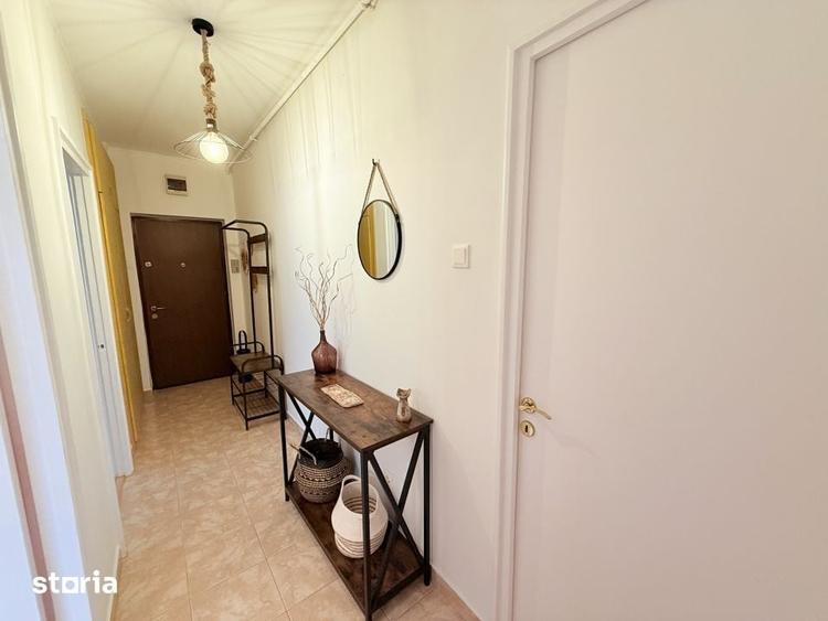 Apartament cu 2 camere decomandat în Centrul Istoric
