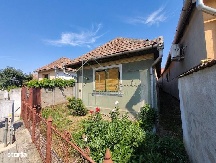 Casă cu 4 camere în Central