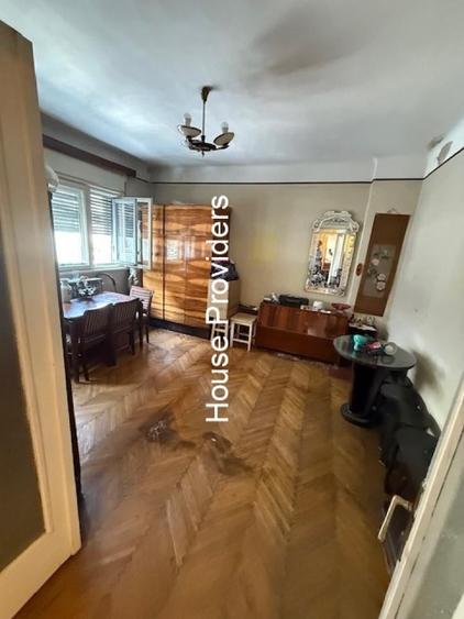 Penthouse cu 5 camere în Moșilor