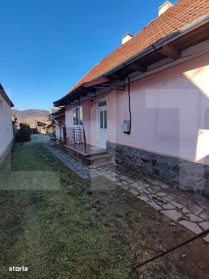 Casă cu 2 camere în Malnaș