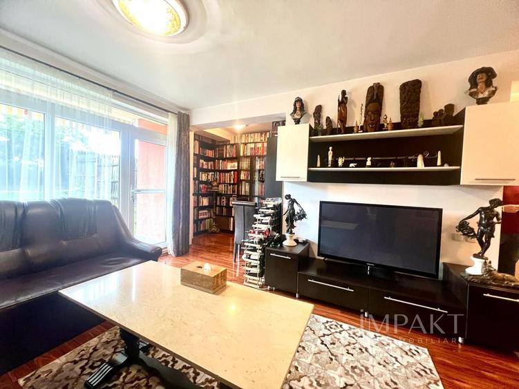 Duplex cu 3 camere cu Canalizare în Bună Ziua