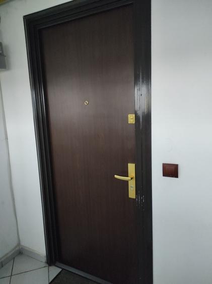 Garsonieră semidecomandată în Valea Ialomiței