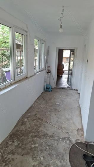 Casă cu 4 camere cu Teren 750 Mp în Central
