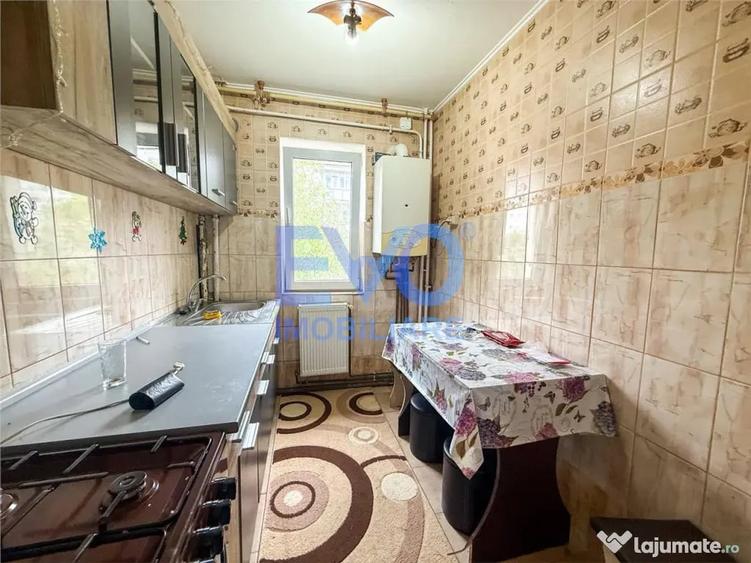 Apartament cu 2 camere semidecomandat în Zimbru
