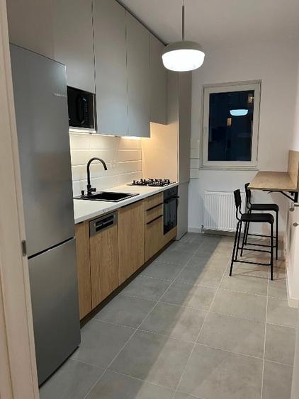 Apartament cu 2 camere decomandat, mobilat în Prelungirea Ghencea