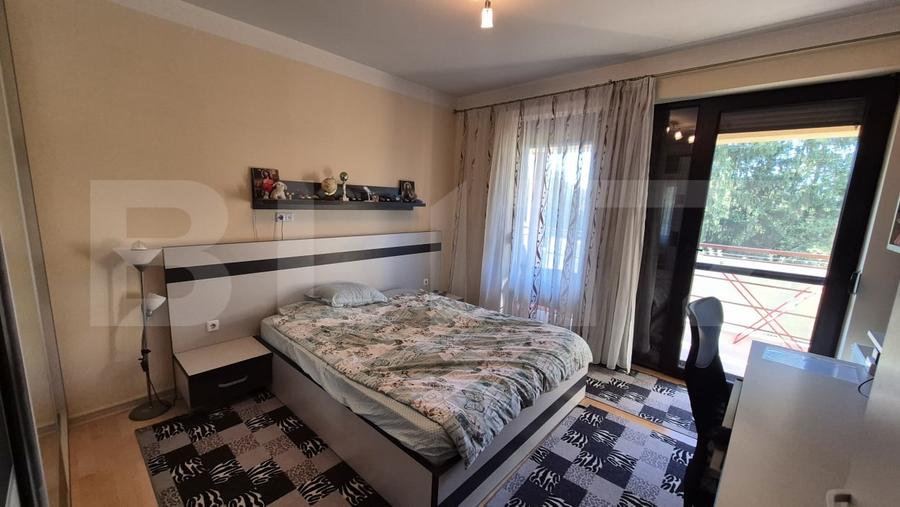 Apartament cu 3 camere decomandat, mobilat în Semicentral