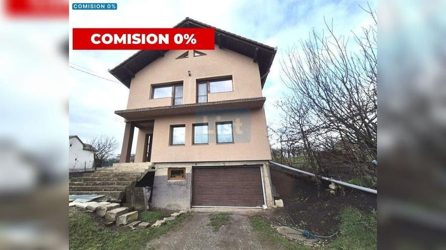 Casă cu 6 camere cu Canalizare în Dezmir