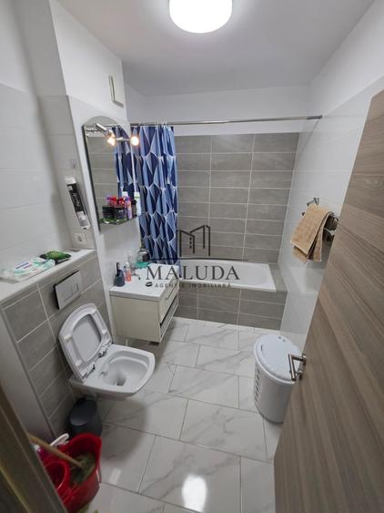 Apartament cu 2 camere decomandat, mobilat în Teilor