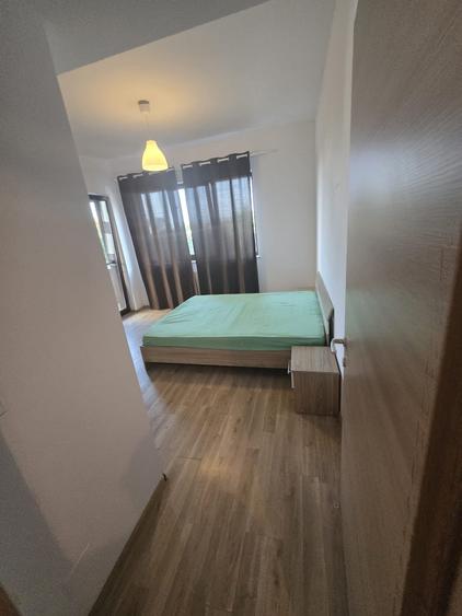 Apartament cu 2 camere decomandat în Berceni