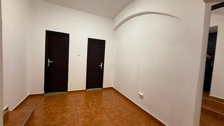 Birou, de 60 mp, în Ultracentral