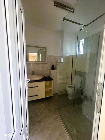 Casă cu 4 camere cu Teren 400 Mp în Utvin