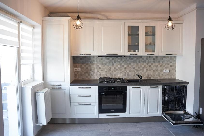 Apartament cu 3 camere în Piața Cluj
