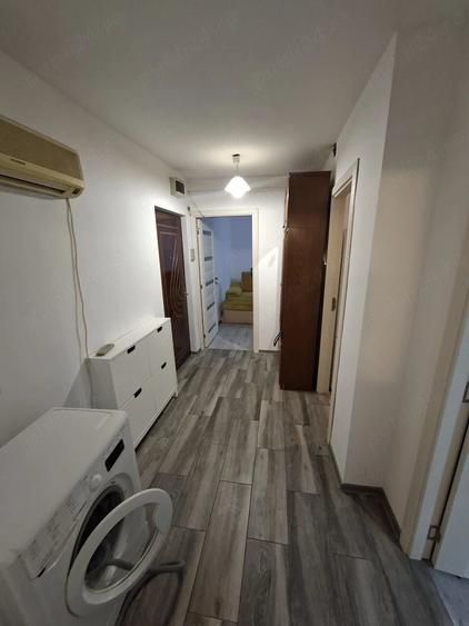 Apartament cu 2 camere decomandat în Dâmbovița