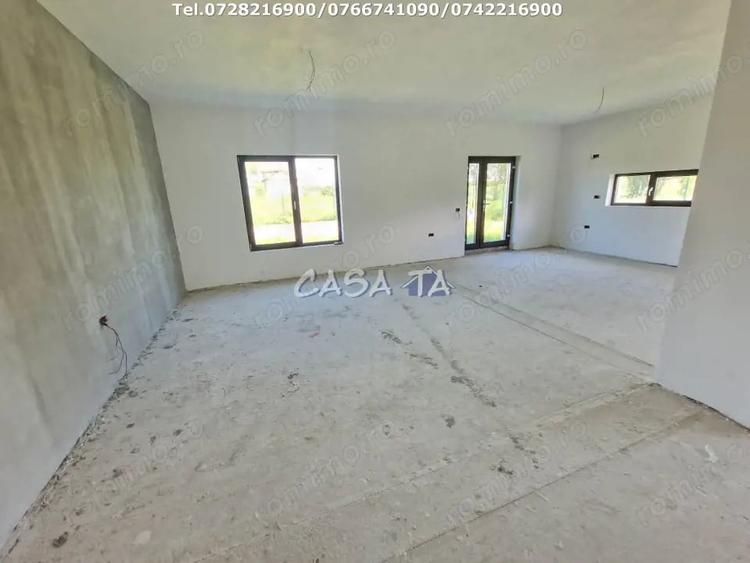Casă cu 4 camere în Central