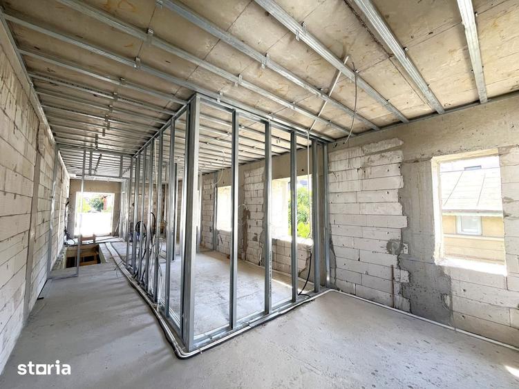 Casă cu 4 camere cu Teren 371 Mp în Dorobanți