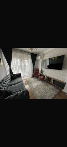 Apartament cu 2 camere decomandat, mobilat în Girocului