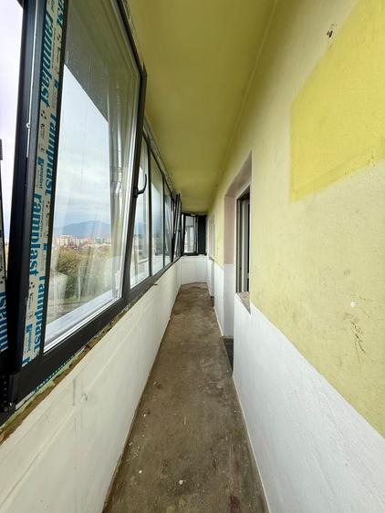 Apartament cu 2 camere semidecomandat în Craiter