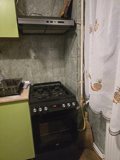 Apartament cu 2 camere semidecomandat în Inel II