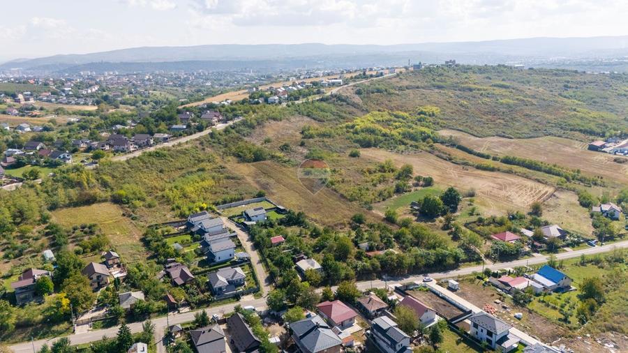 Teren Construcții intravilan de 4920 mp, în Balciu
