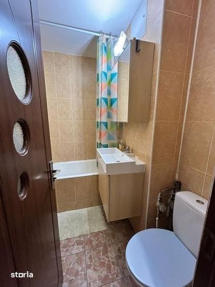 Garsonieră semidecomandată în Titan