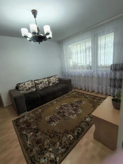 Abator apartament 2 camere confort 1 parter cu balcon de 7.5 m bloc stradal ,izolat centrala gazl - 6