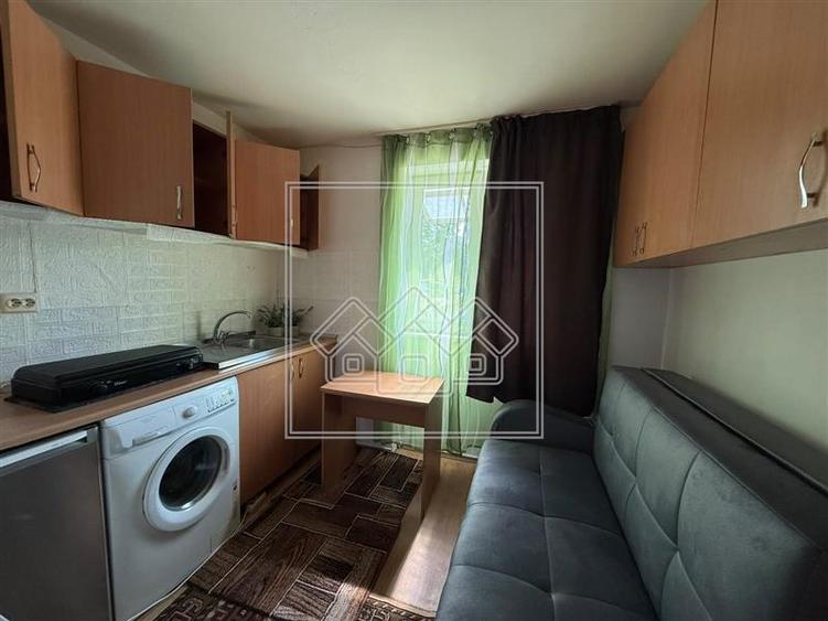 Garsonieră decomandată în Țiglari