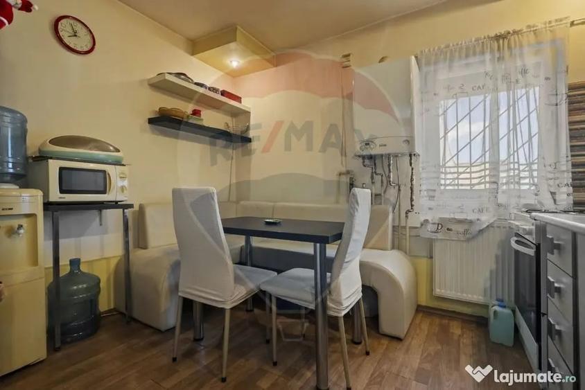 Apartament cu 4 camere decomandat în Sebastian