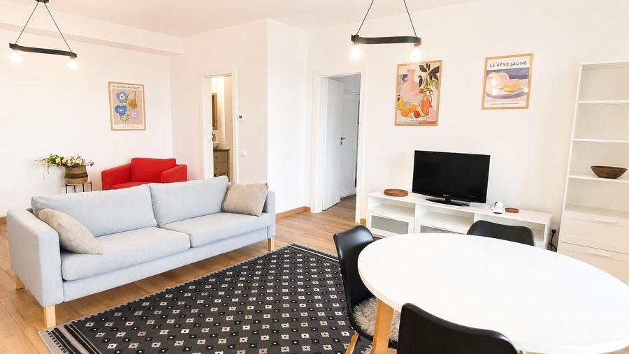 Apartament cu 2 camere, mobilat în Turnișor