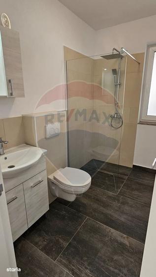 Casă cu 3 camere cu Teren 300 Mp în Central