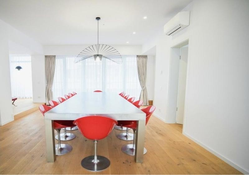 Apartament cu 5 camere în Dacia