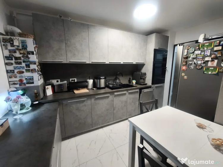 Casă cu 3 camere în Central