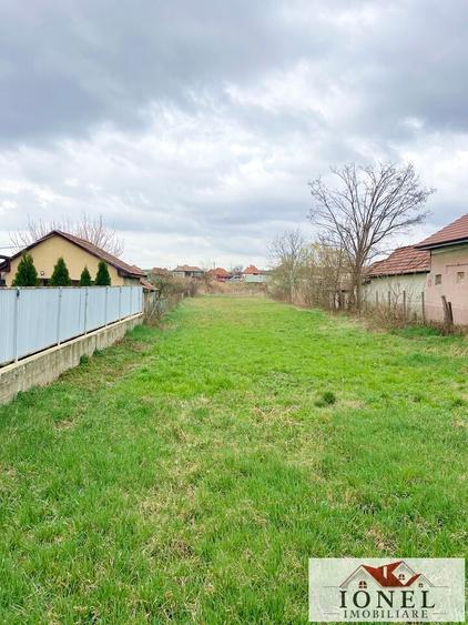 Teren Construcții intravilan de 1708 mp, în Crăciunelu de Jos