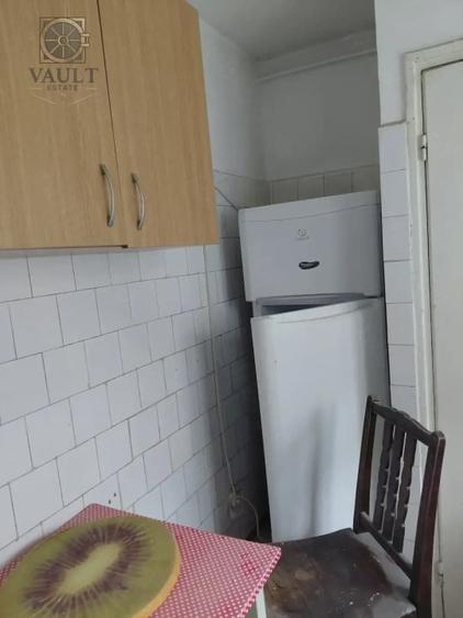 Apartament cu 2 camere decomandat, mobilat în Progresul