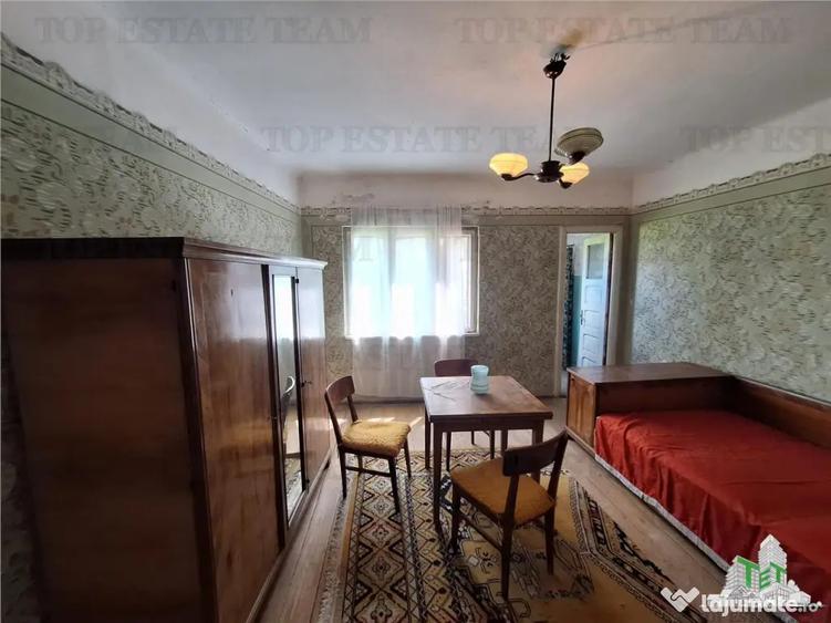Casă cu 4 camere cu Teren 177 Mp în Central