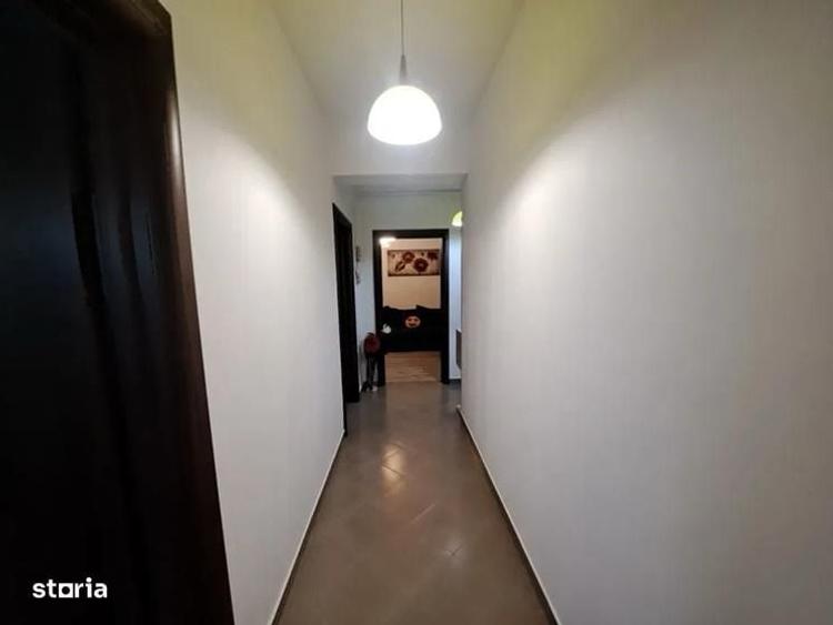 Apartament cu 2 camere decomandat în Metalurgiei