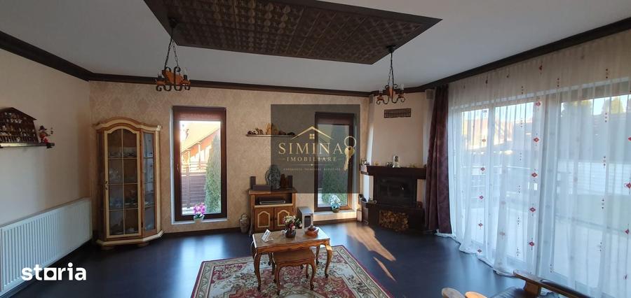 Casă cu 4 camere cu Teren 528 Mp în Păsăreni